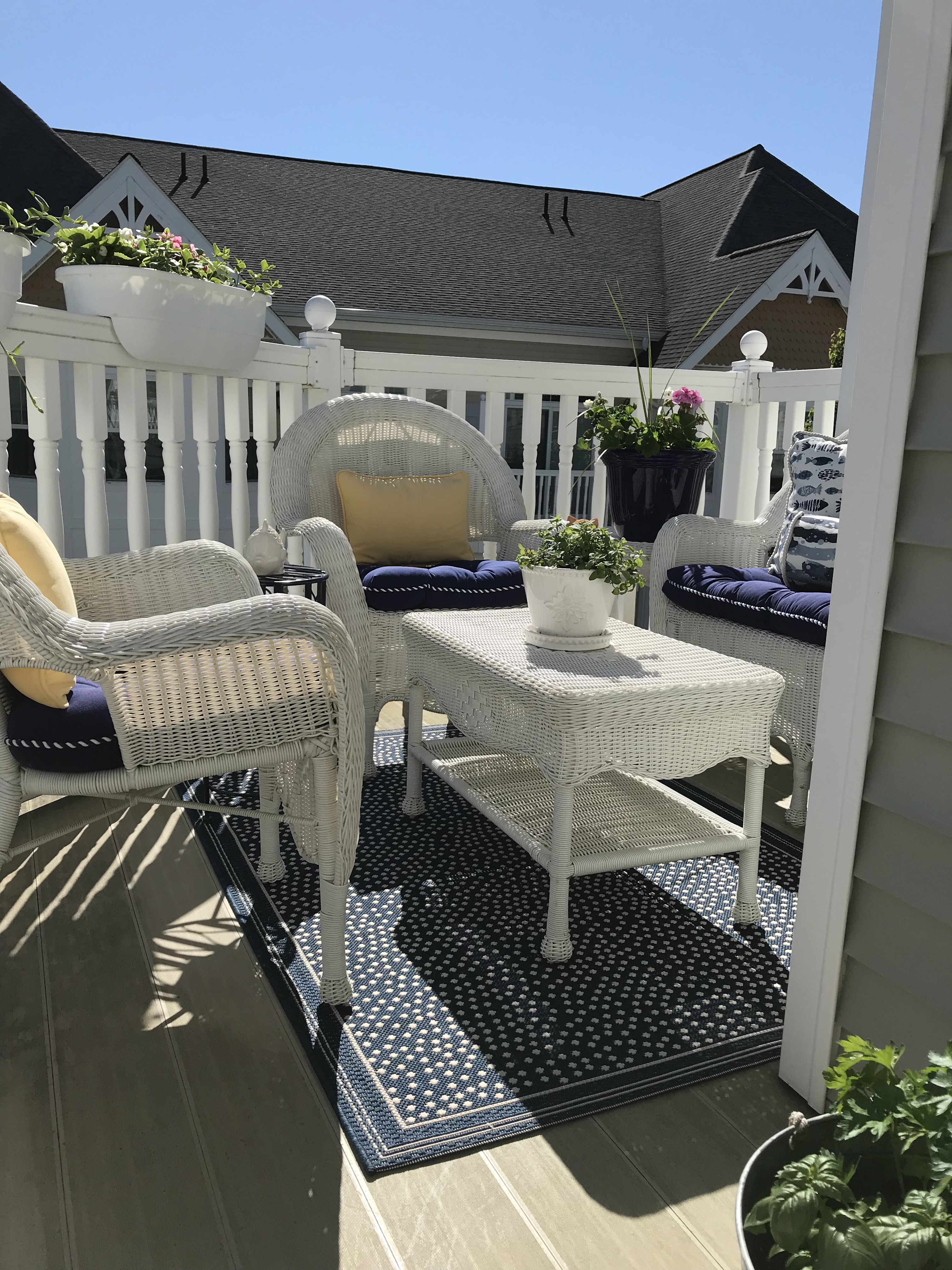 F719CE7B-AB90-4E87-AE95-296BE28EBA54