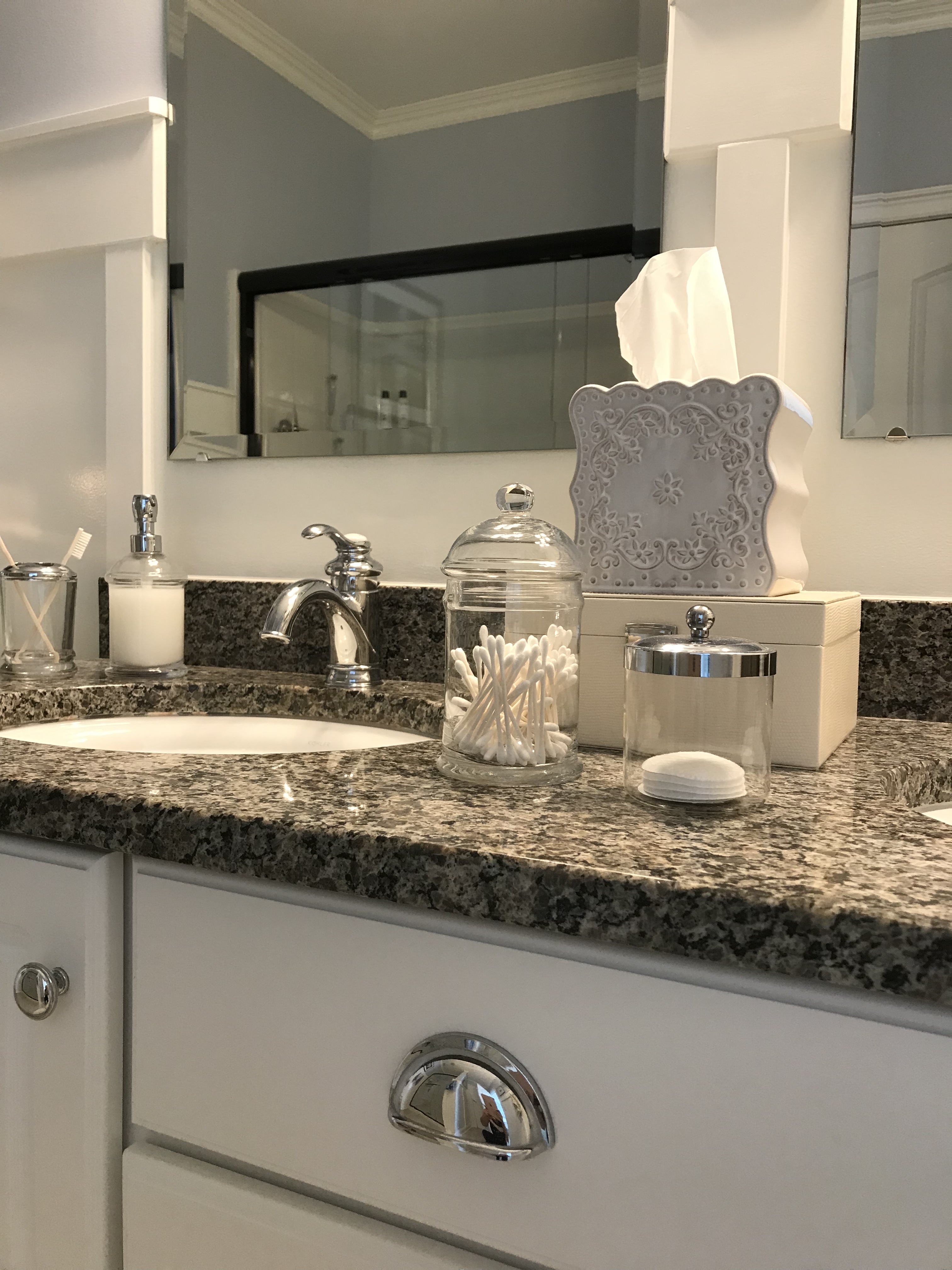 3AE740F8-1B0E-4679-B1EA-C0314138505E