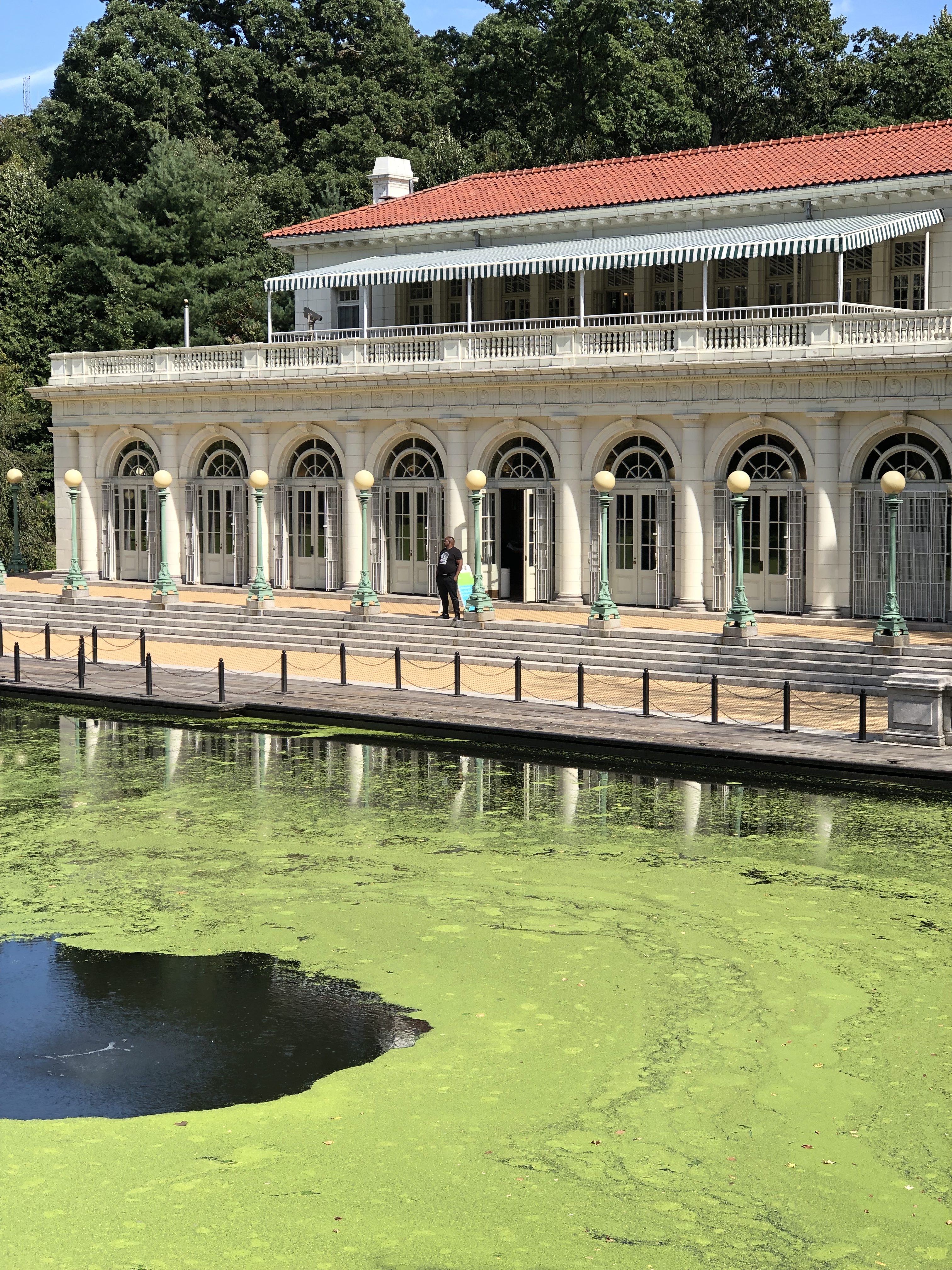 567B5376-5D94-4071-816E-FD1D56AE2E90